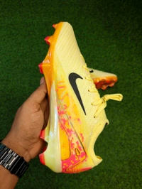 Mercurial Vapor 16 Elite Yellow FG Low-top (MBAPPE) - 5.5