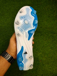 11 pro Kroos White Blue Colour FG With Lace - 9