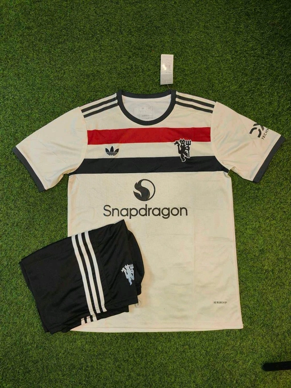 Manchester United 3rd Kit Fan Edition Set - M