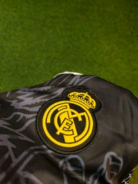 Madrid Black Dragon Kit - XL