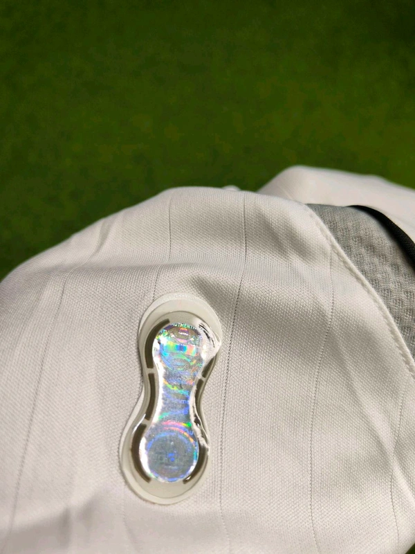 Retro Madrid 2006/07 Home Half Sleeve - S