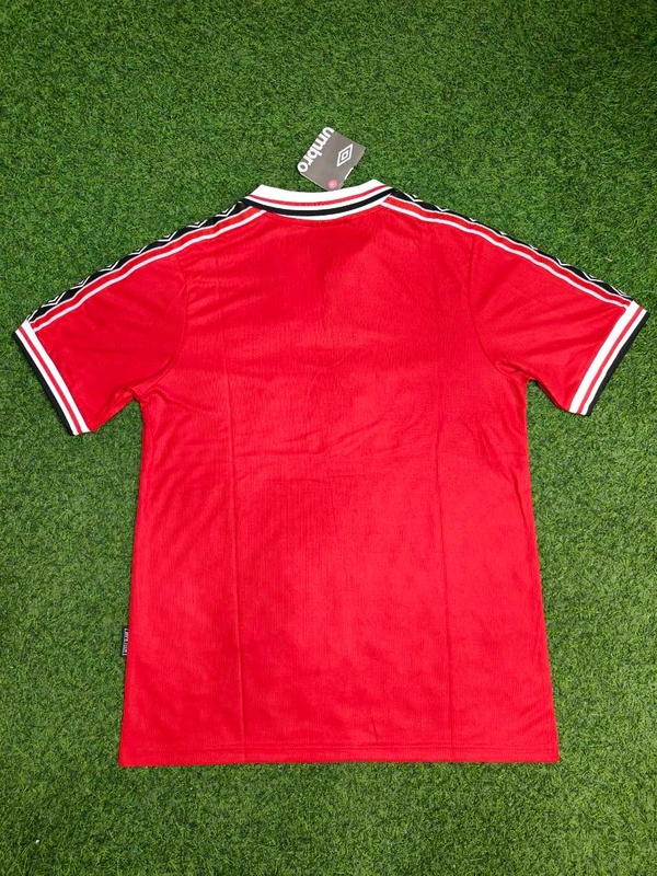 Retro Manchester United 1998-99 Home Half Sleeve - M