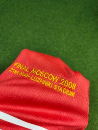 Retro Manchester United 2008-09 Home Half Sleeve - XL