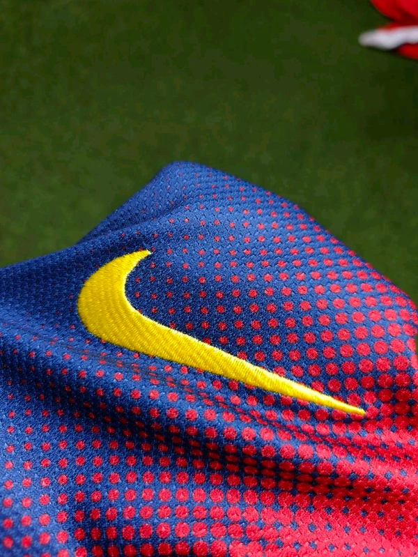 Retro Barcelona 2012-13 Home Half Sleeve - L