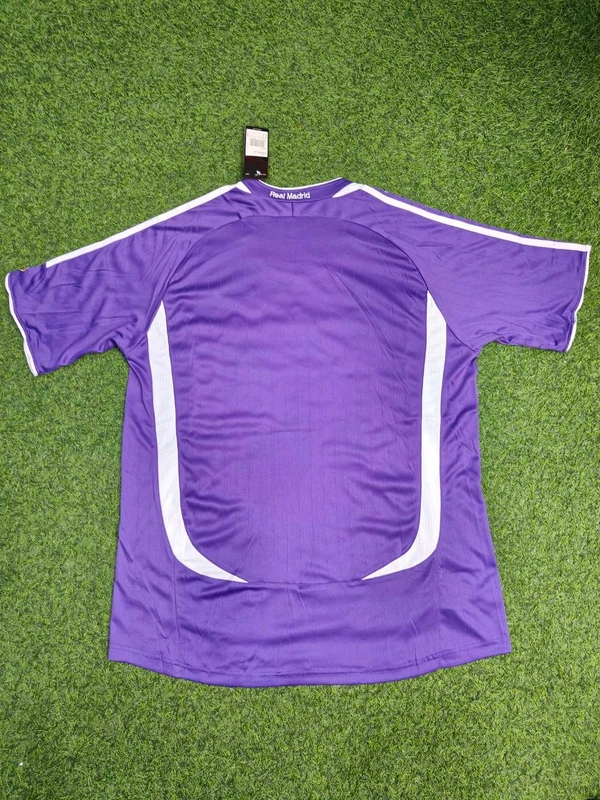 Retro Madrid 2006/07 3rd Kit Half Sleeve - S