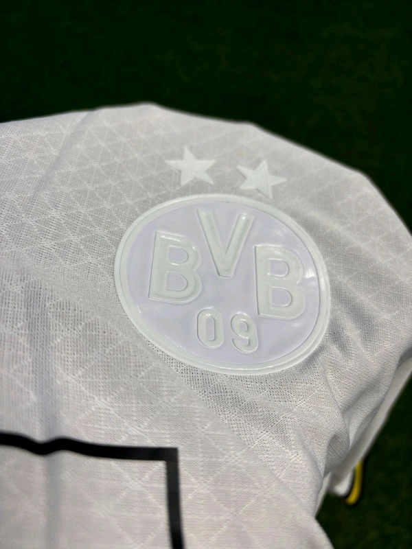 Borussia Dortmund White 3rd Kit Player Edition 24/25 - L