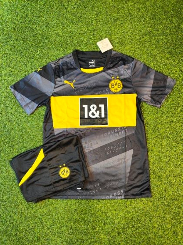 Dortmund Away Black Colour Fan Edition Set - XL