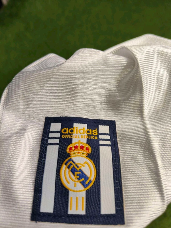 Retro Madrid Home 1999-2000 Half Sleeve - M