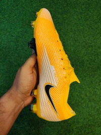 Mercurial Vapor 13 Superfly Yellow Colour Low Ankle - 7