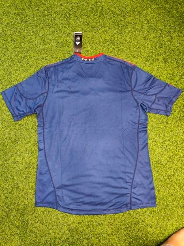 Retro Spain 2010 World Cup Final Jersey - XL