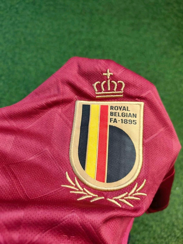 Belgium 24/25 Euro Home Jersey With Short - L