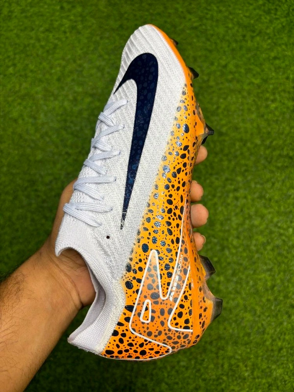 Mercurial Vapor 16 Elite Electric Low Ankle - 6