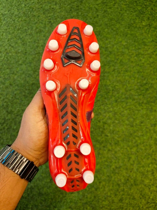 Mizuno Morelia Neo Red Colour With Less - 6