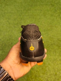 Tempo Orange And Black Colour - 8.5