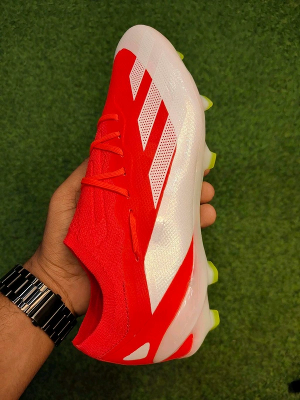 CrazyFast Red Colour Low Ankle - 7.5