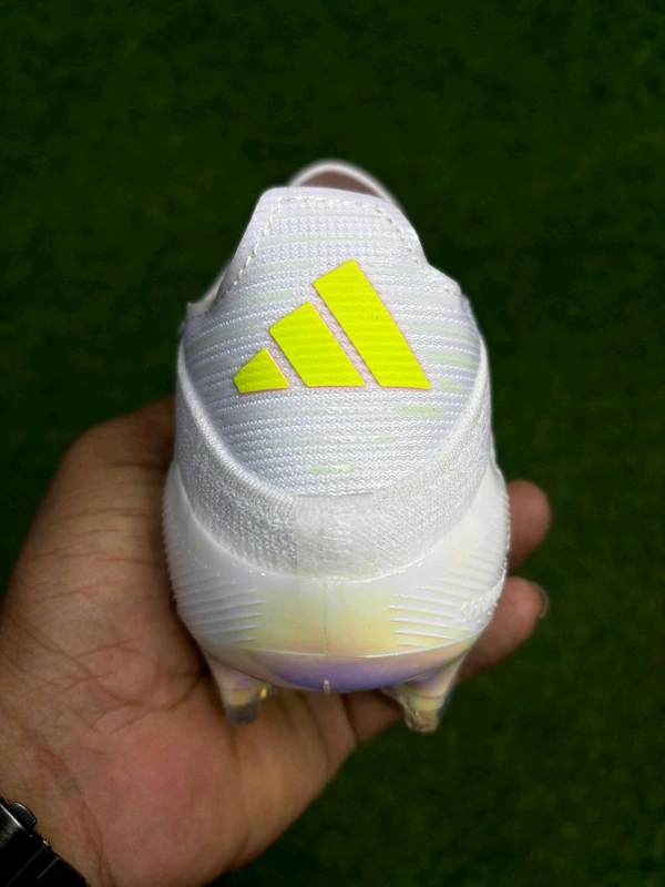 F50+ White And Orange Colour Mix With Lace - 6.5