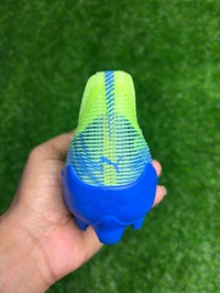 Ultra Green And Blue Colour With Lace - 8