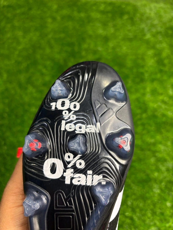 Predator Foldover Elite Black And Red Colour With Lace - 6