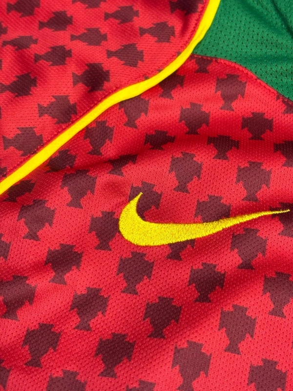 Portugal 2004 Home Retro Jersey - S