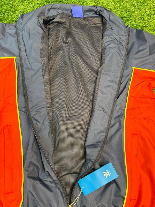 Arsenal FC Retro Style Windbreaker Jacket Navy Blue Colour - S