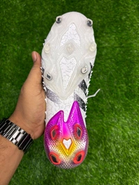 Predator Freak White Colour High-top FG With Lace - 6.5