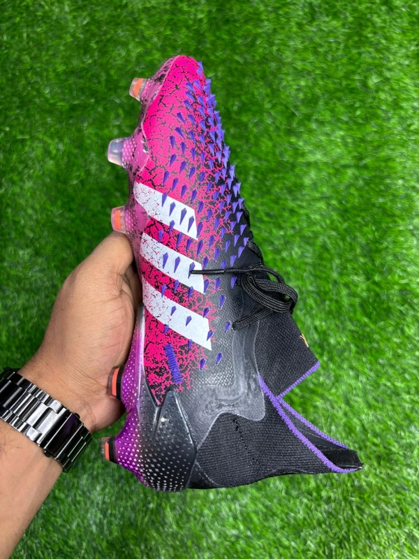 Predator Freak Purple High Top With Lace FG - 6