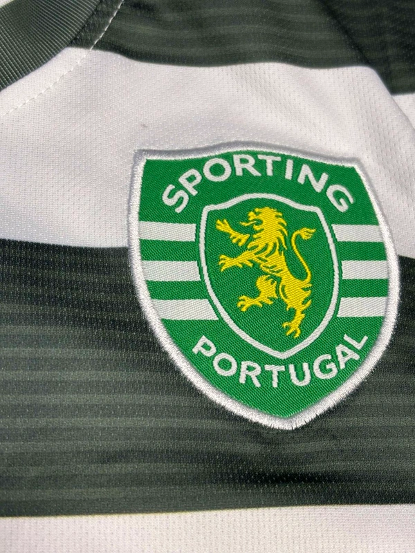 Retro Sporting Lisbon 01/03 Home Fan Edition With Short - M