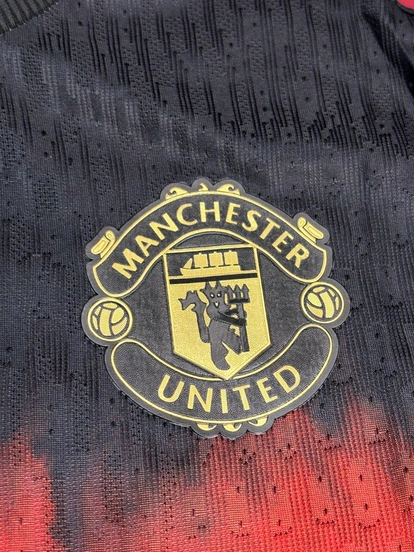 Manchester United 24/25 Pre-Match Jersey Player Edition - XXL