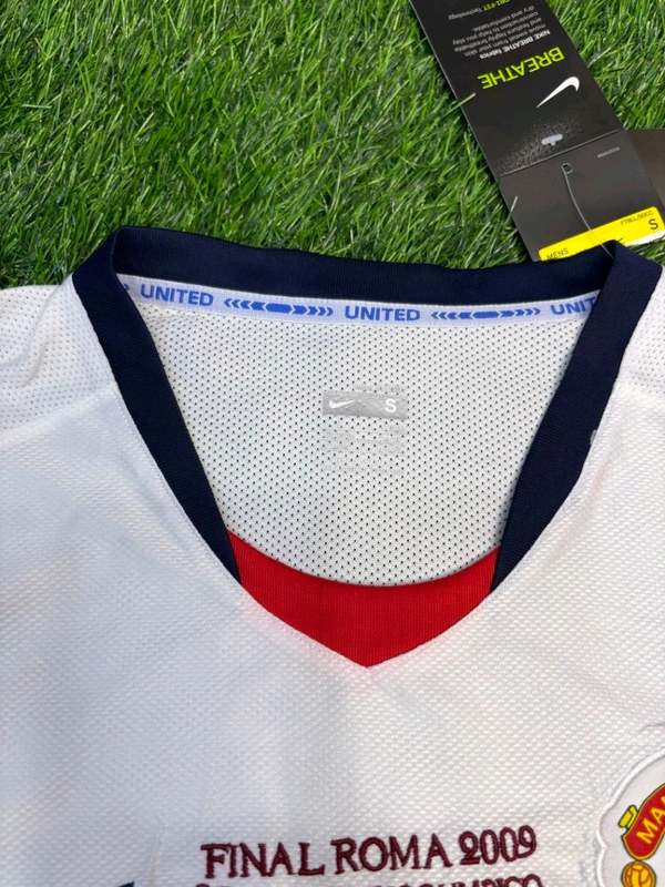 Retro Manchester United 2009 Champions League Final Jersey Full Sleeve - M