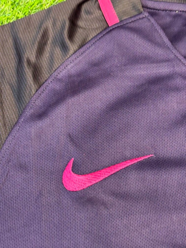 Retro FC Barcelona 16/17 Away Jersey Half Sleeve - S