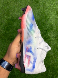 Future 8 Ultimate Mix Colour FG With Lace - 8