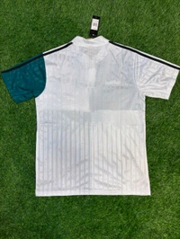 Retro Liverpool FC 1995-96 Away Half Sleeve - L