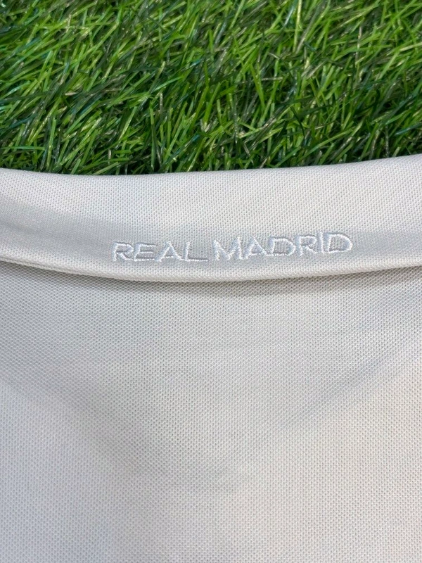 Retro Madrid 2016-17 Home Half Sleeve - S