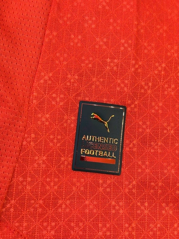 Portugal 2025 Home Half Sleeve Player Edition - M