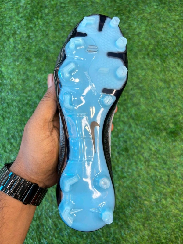 Hypervenom Phantom 3 Blue & Grey Low-top FG With Lace - 8.5