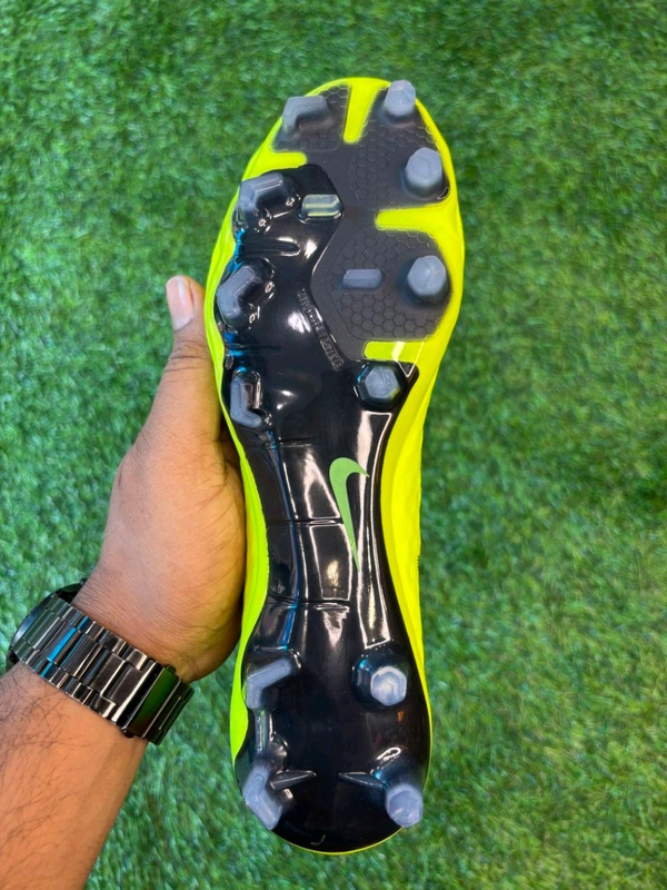 Hypervenol Phantom FG M Light Green Low-top With Lace - 6