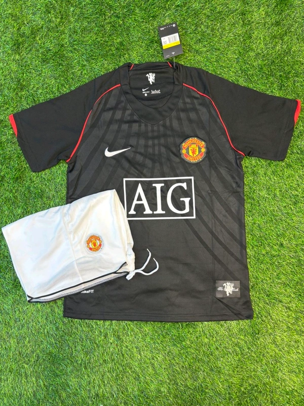 Retro Manchester United 2008 Away Fan Edition With Short - XL
