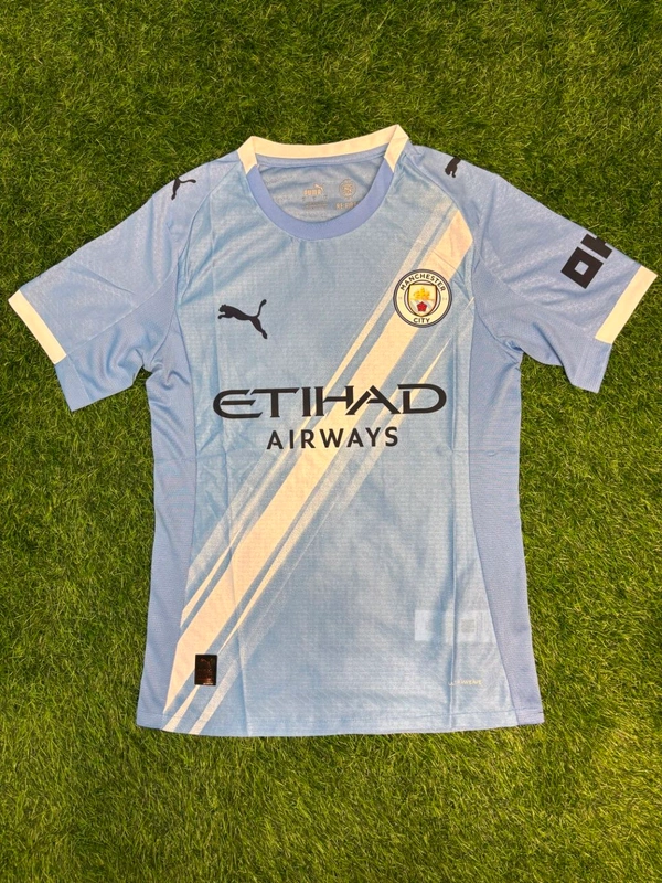 Manchester City 25/26 Home Player Edition Half Sleeve - M