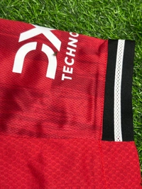 Manchester United 25/26 Home Player Edition - M