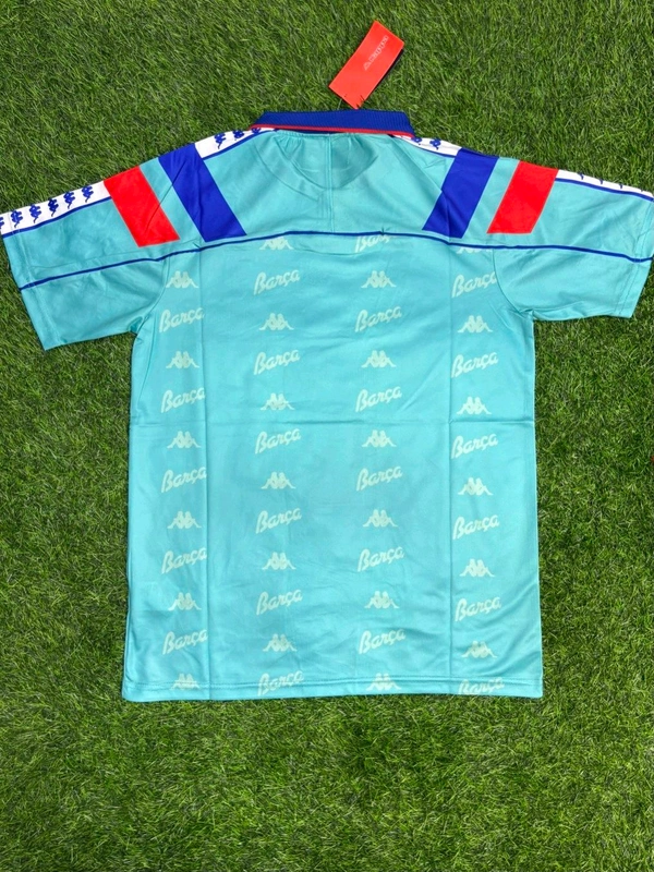 Retro FC Barcelona 1992/93 Away Half Sleeve - M