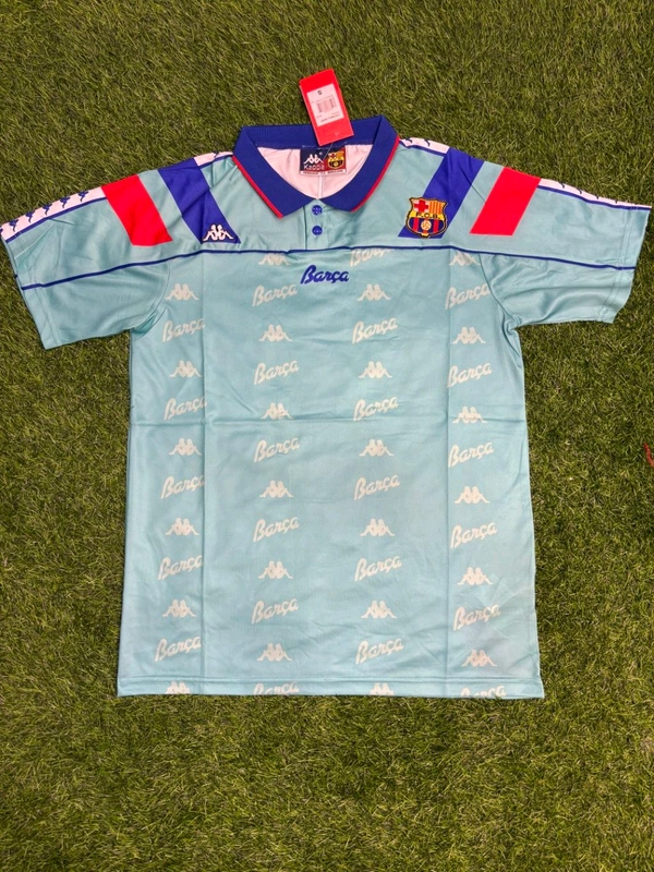 Retro FC Barcelona 1992/93 Away Half Sleeve - L