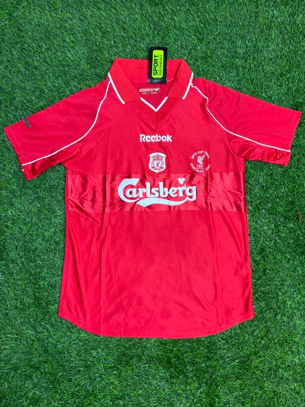 Retro Liverpool FC 2001 UEFA Final Home Jersey - M