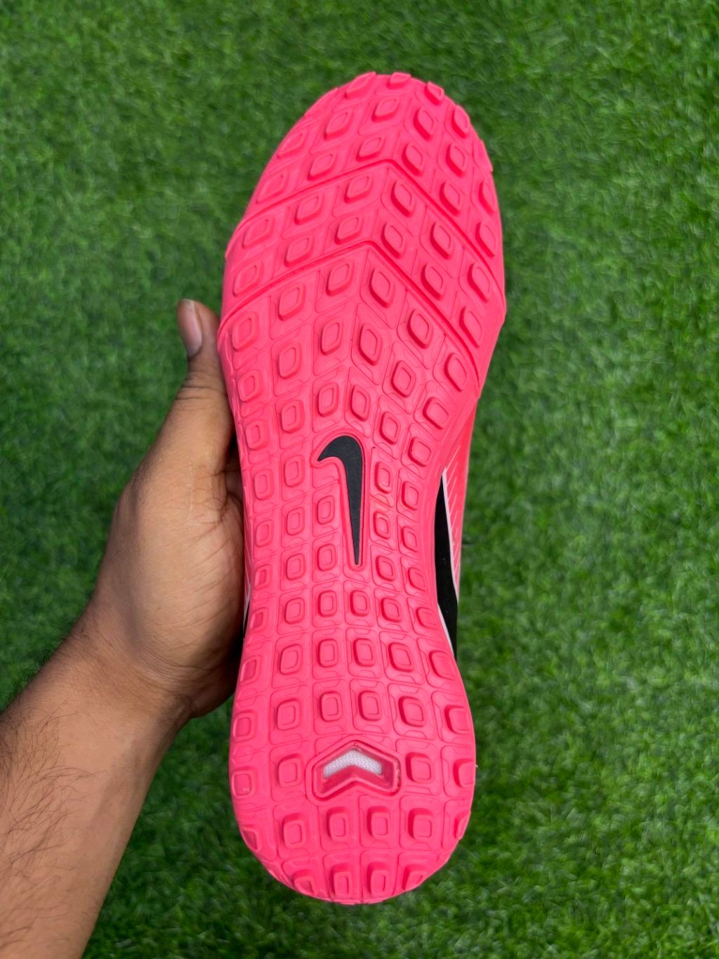 Mercurial Vapor 16 Elite Pink Black AG/Turf With Lace