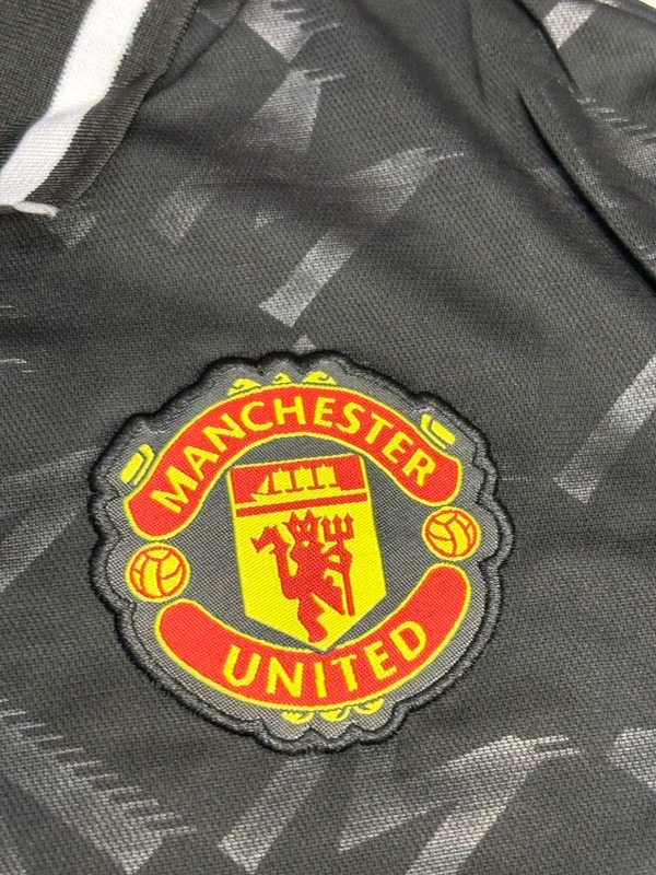 Manchester United 25/26 Black Special Kit Fan Edition With Short - XL