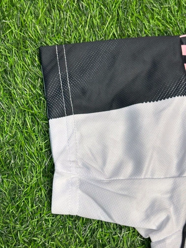 Juventus FC 25/26 Home Kit Fan Edition With Short - L