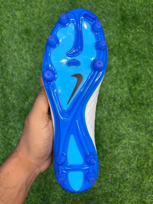 Hypervenom Phantom White Blue FG Low-top With Lace - 6