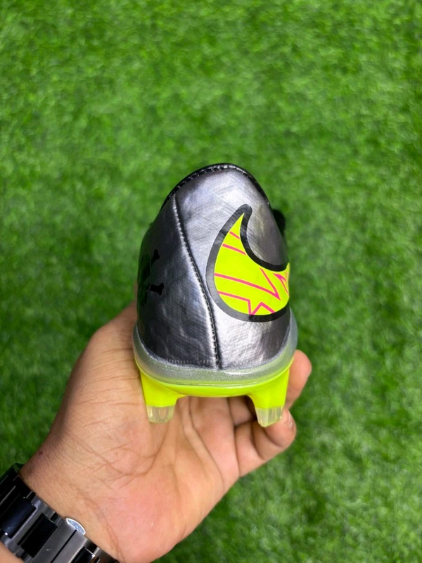 Hypervenom Phantom 3 Grey Colour Low-top FG With Lace - 7