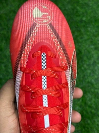 Ultra Ultimate Red & Gold Low-Top FG With Lace - 8