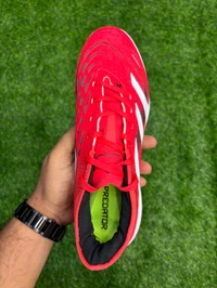 Predator Elite Red Colour AG/Turf Low-top With Lace - 7.5