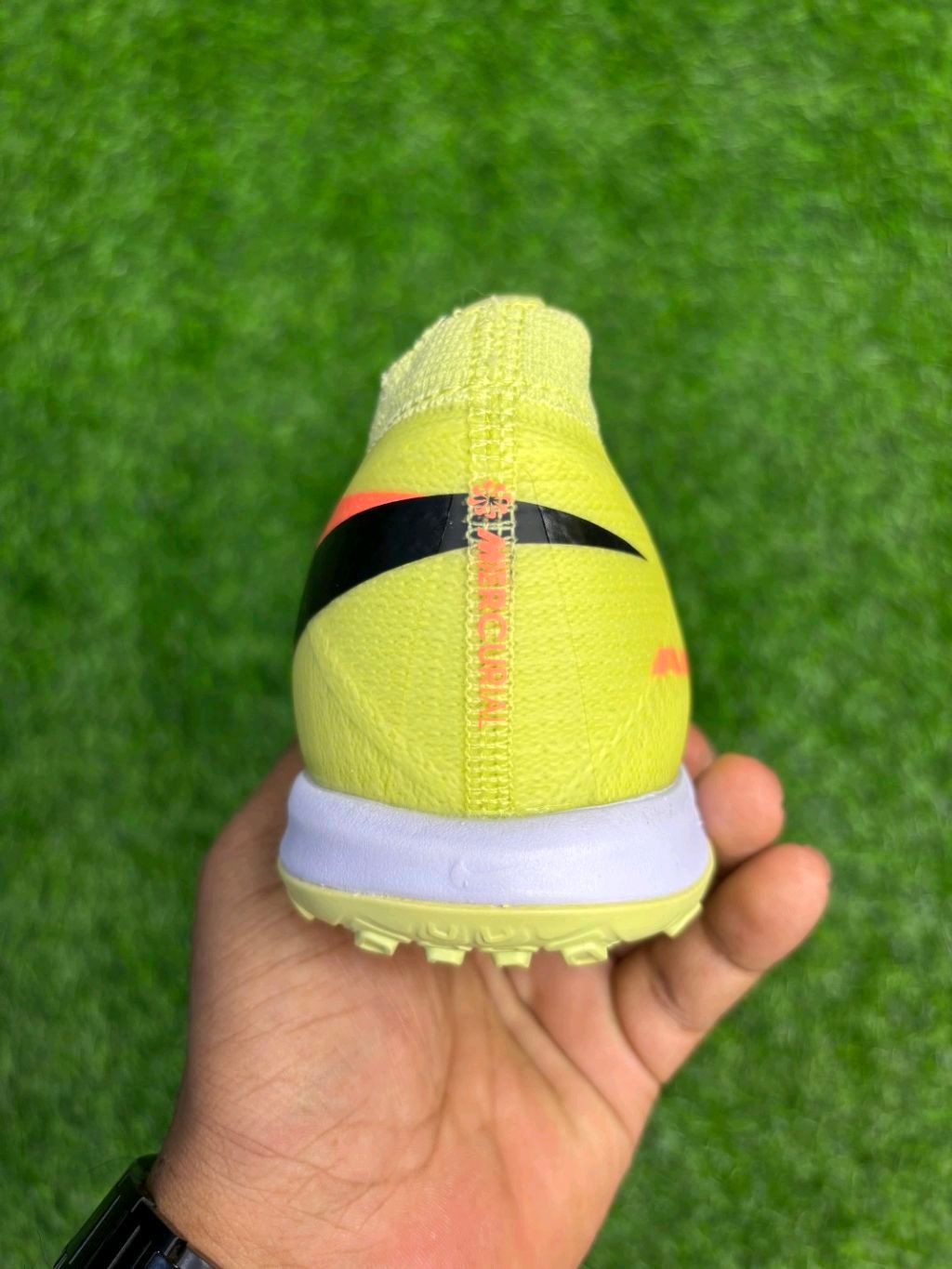 Mercurial Vapor 16 Yellow Green AG/Turf Low-top With Lace